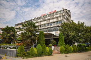 Гостиница Hotel Super 8  Скопье